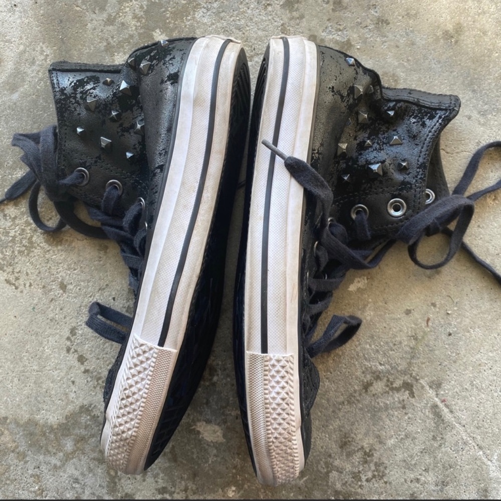 CONVERSE chucks black distressed leather stud 7